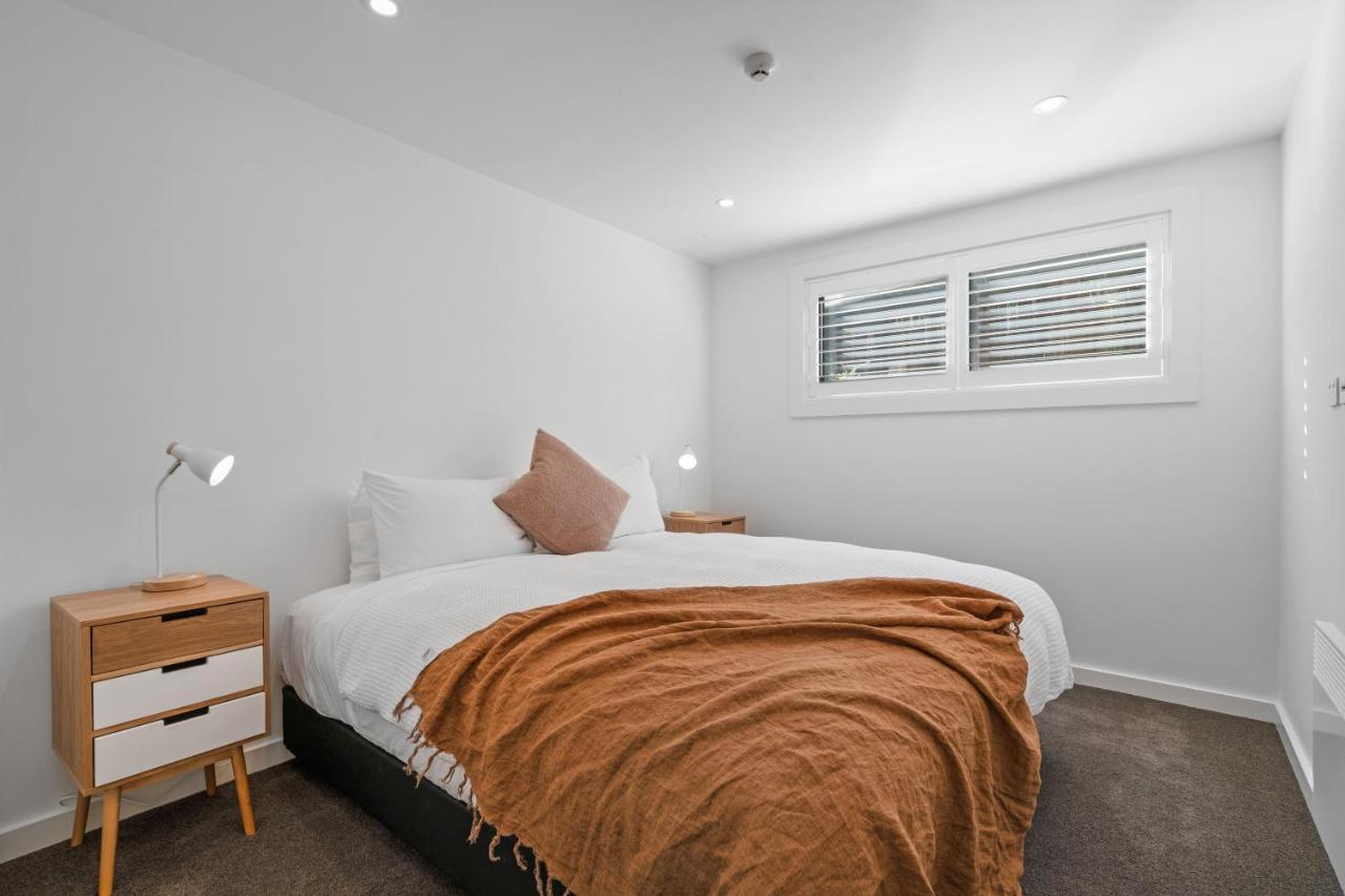 Winona Of Wanaka - Luxury Lakefront Apartment Extérieur photo