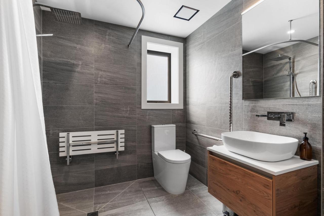 Winona Of Wanaka - Luxury Lakefront Apartment Extérieur photo
